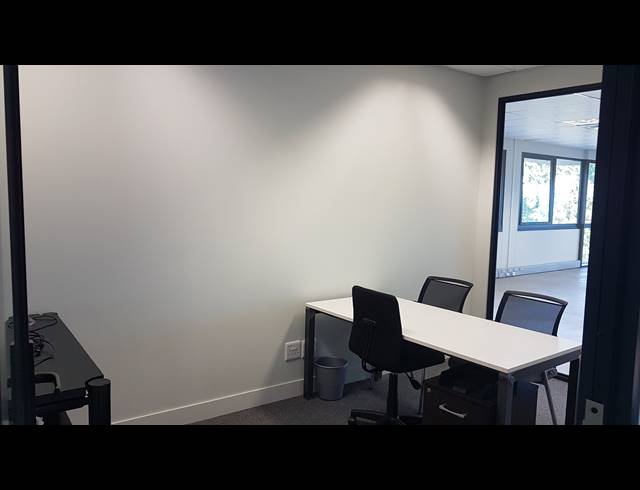 403M² OFFICE TO LET IN TYGER VALLEY